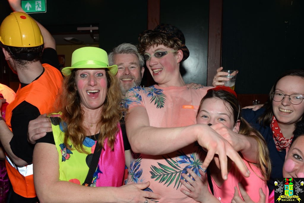 ../Images/Carnavals maandagavond in VdG 210.jpg